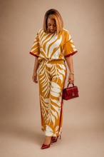 Load image into Gallery viewer, Effortlessly Chic Pant Set